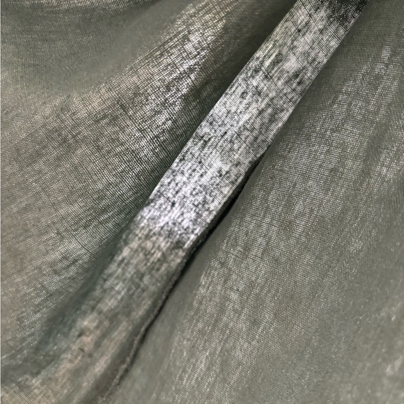 Linen blouse - Picture 4 of 6